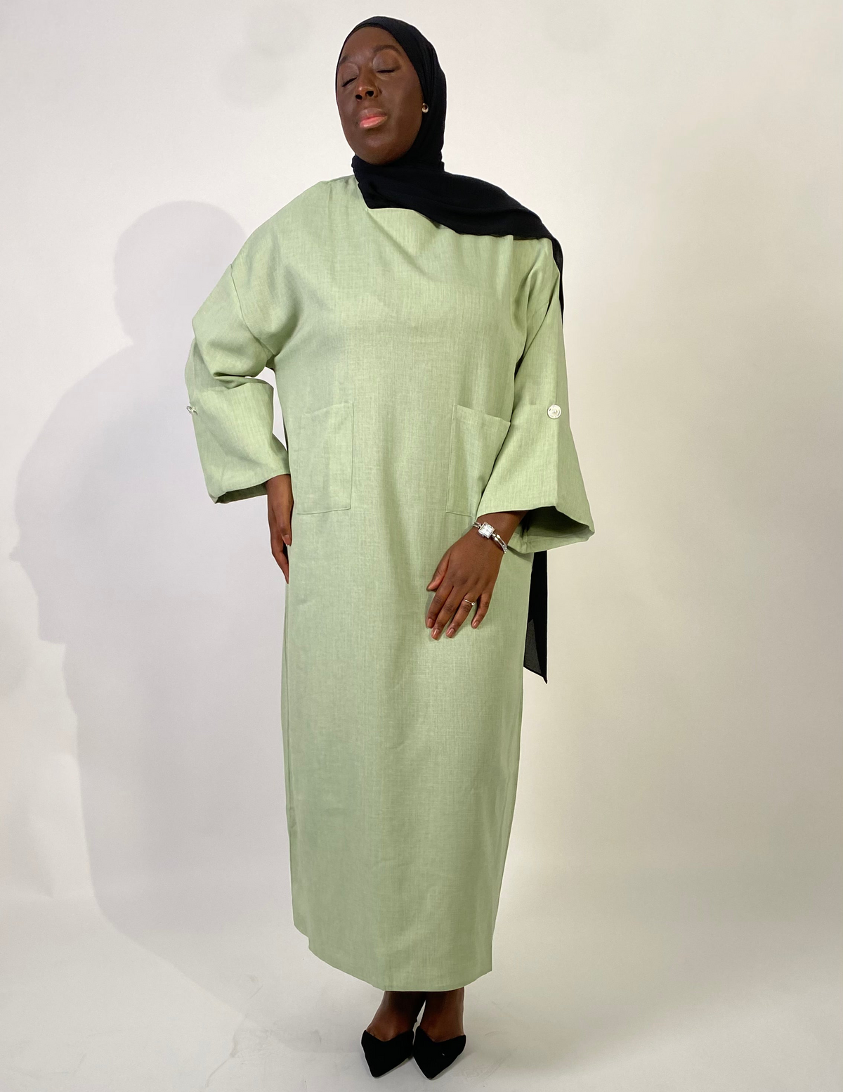Abaya Linh
